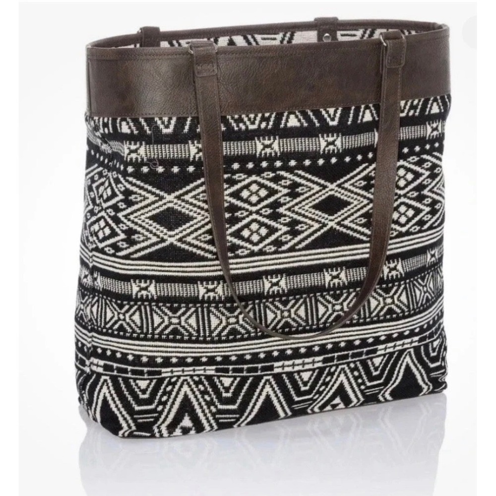 Thirty-One Reversible Tote Bag Rio Weave Black White Geometric Tribal NEW